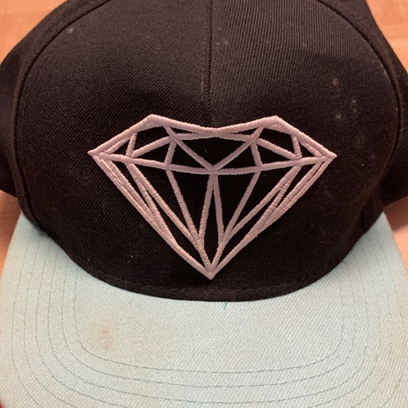 Diamond Supply Co SnapBack hat. - Picture 2 of 4